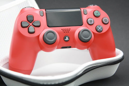 PS4 Controller "Magma Red" mit Zweier-Paddles / Hall-Effekt-Sticks