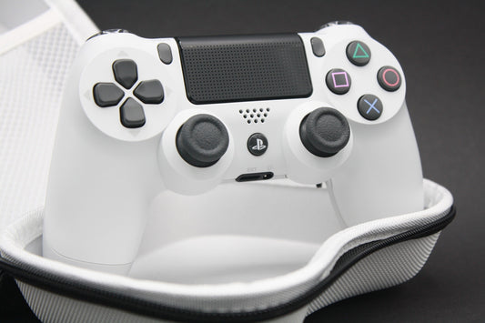 PS4 Controller "Glacier White" mit Zweier-Paddles / Hall-Effekt-Sticks